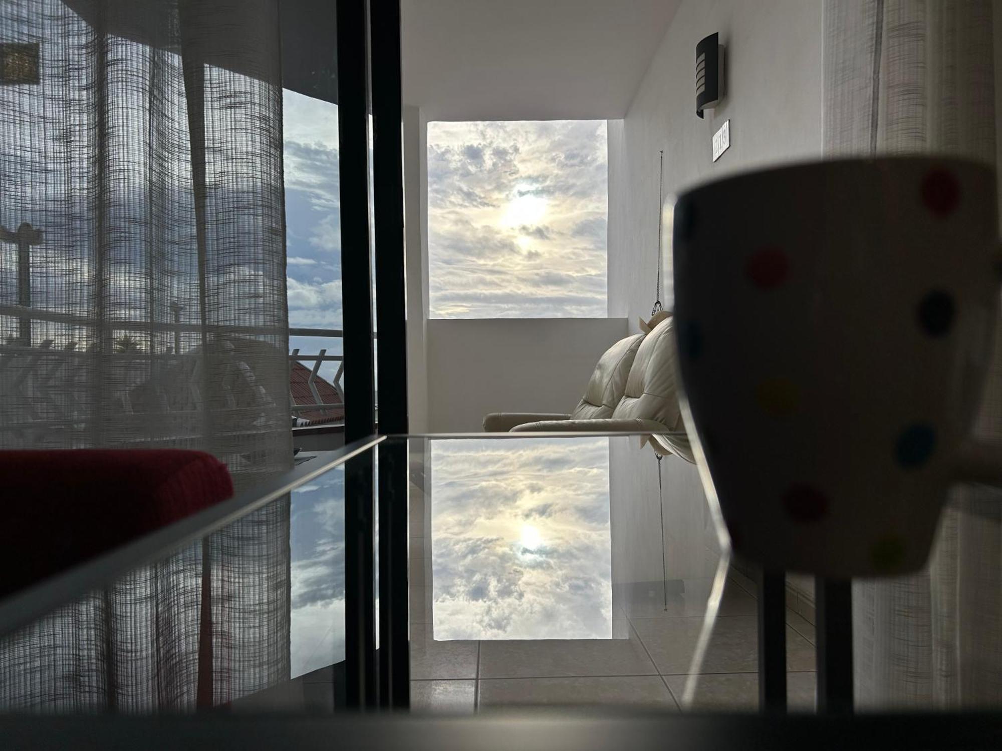 Modern Apartment, Heated Pool & 2 Terraces Лос Кристианос Экстерьер фото